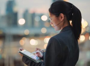 How Life Insurers Are Navigating AI Adoption
